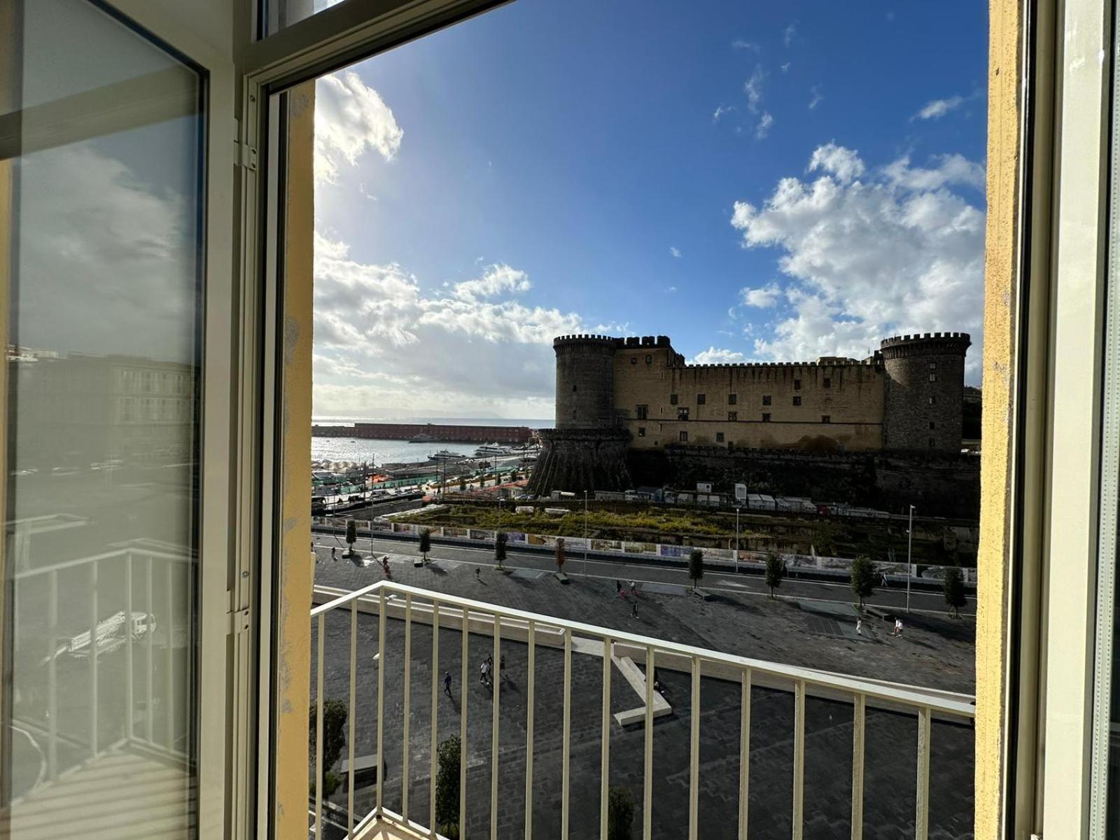 La Dimora Al Castello Central Flat Naples - My Place Εξωτερικό φωτογραφία