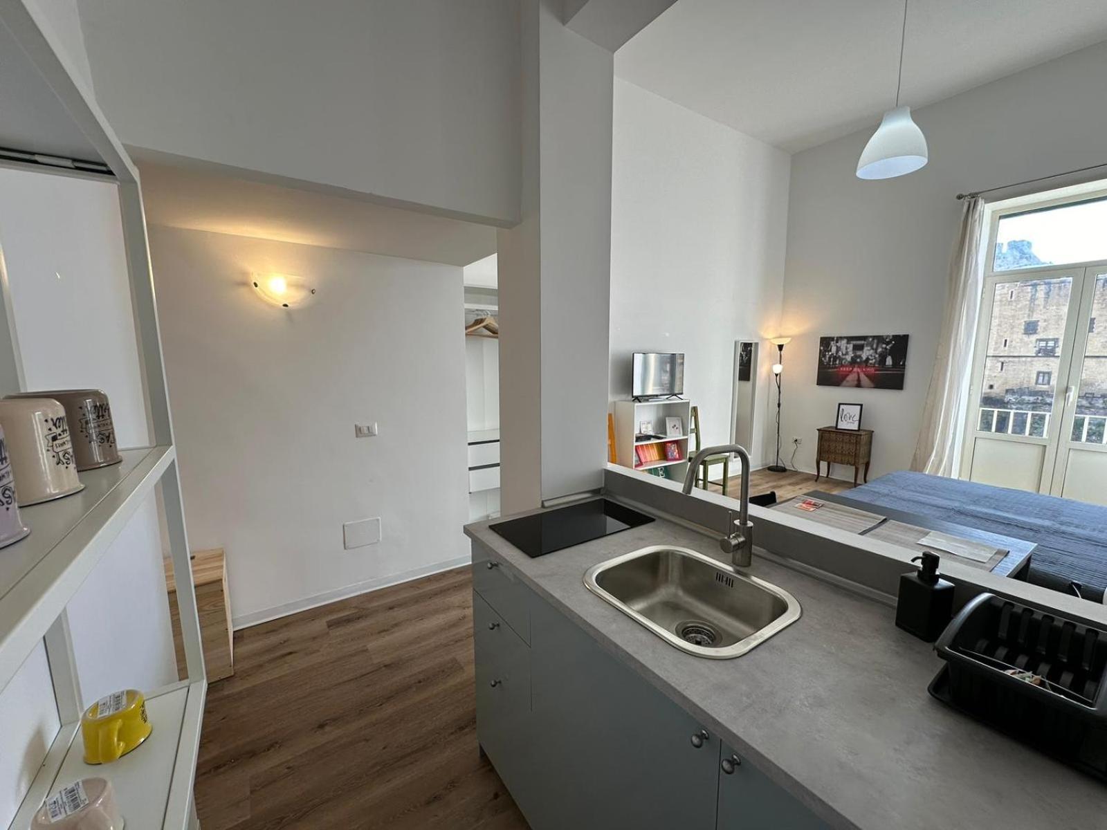 La Dimora Al Castello Central Flat Naples - My Place Εξωτερικό φωτογραφία