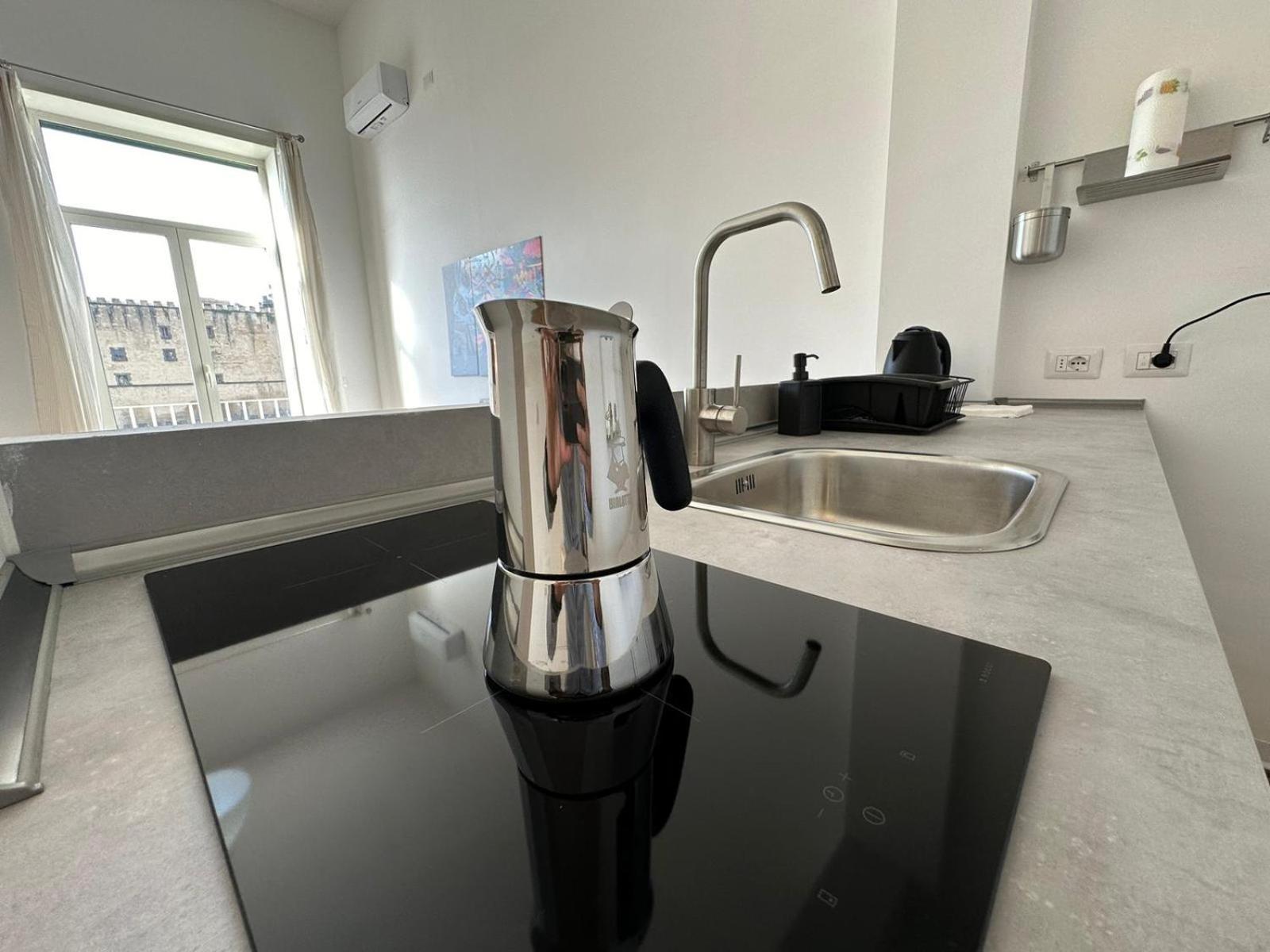 La Dimora Al Castello Central Flat Naples - My Place Εξωτερικό φωτογραφία